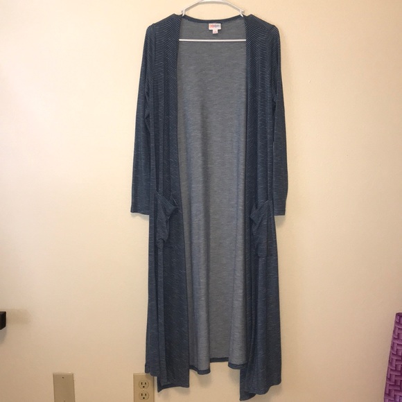 LuLaRoe Sweaters - NWOT LuLaRoe Small Sarah